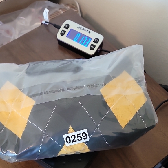 Tommy Hilfiger Men Argyle V Neck Sweater Size L Green Yellow Y2K Academia Jumper - Picture 10 of 11